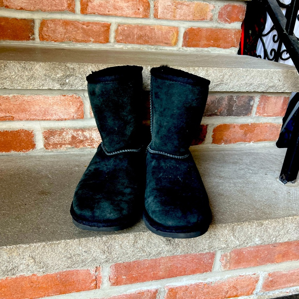 Uggs Size 6